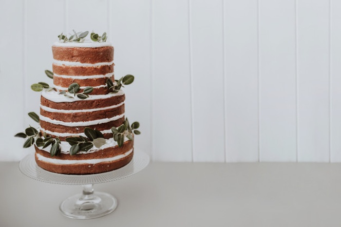 Offering specialty cakes in Toronto